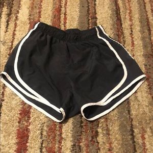 Xs Grey Nike Dri-Fit shorts